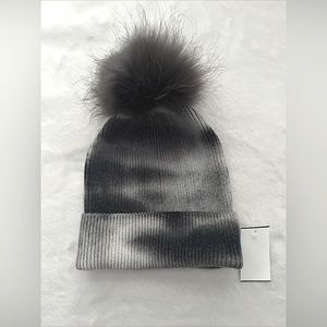 FURLUX Tie-Dye & Fox Pom-Pom Beanie